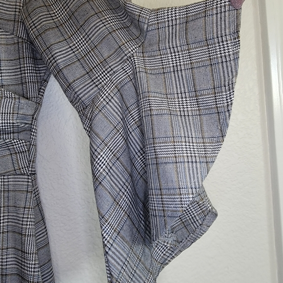 Parisian - Picture 5 of 7